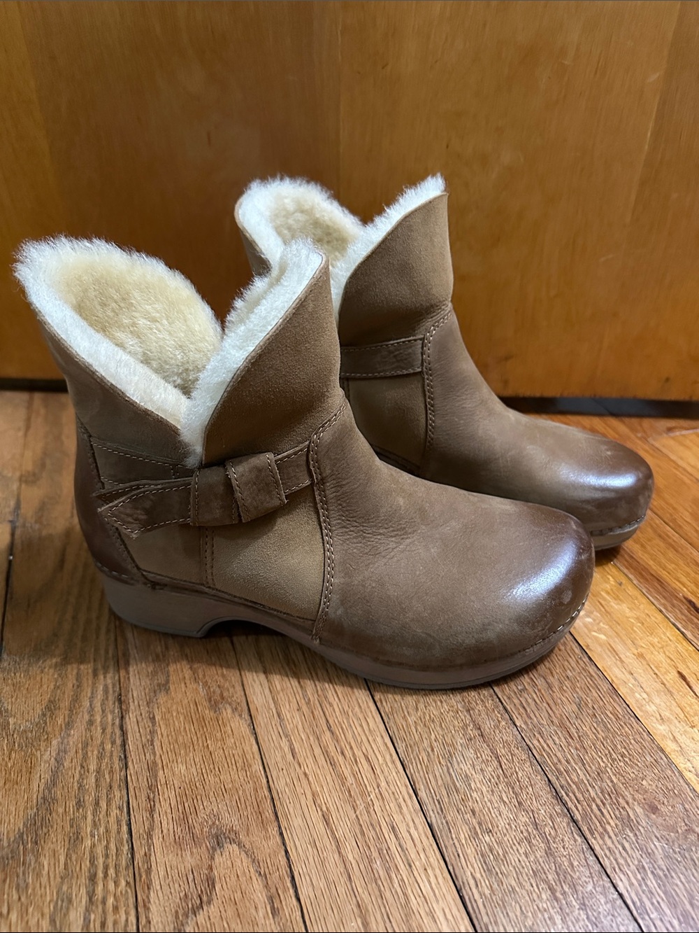 Dansko clog Bessie boots size 39